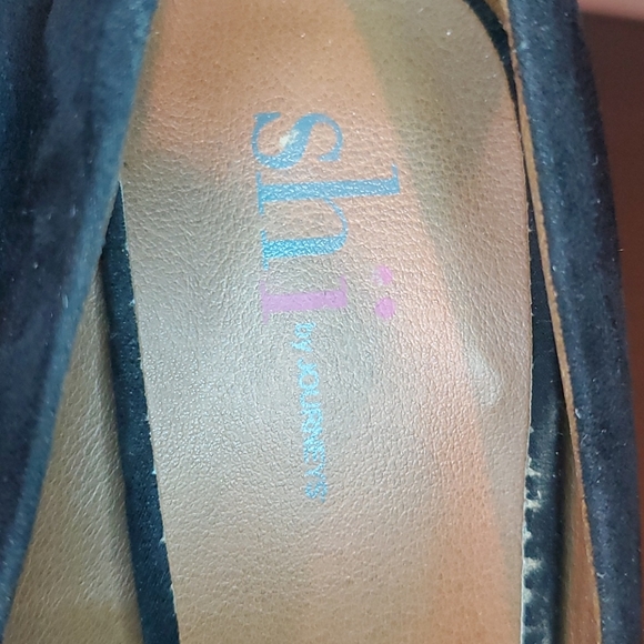 Shi by Journey 5" (1" lift platform) Black Velvet - Picture 6 of 8